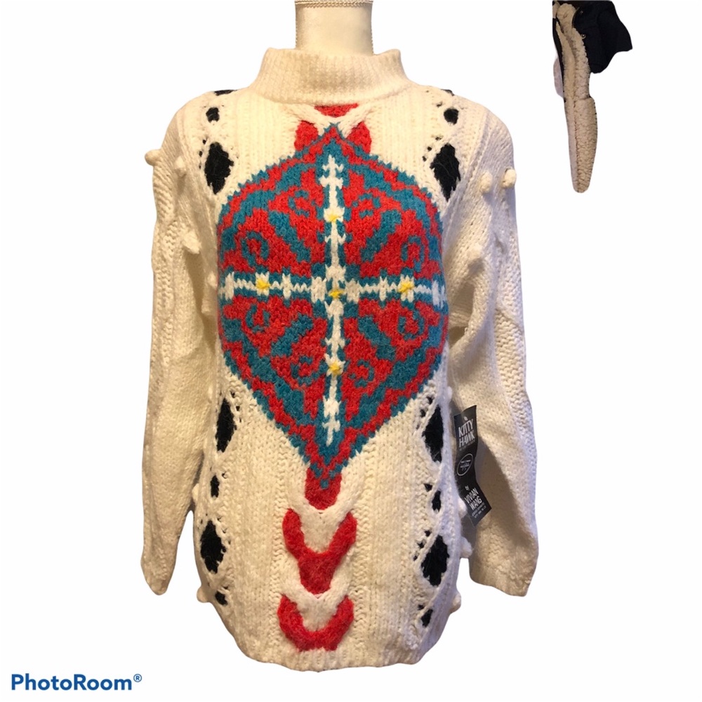 NWT Vintage.  Kitty Hawk  by Vivian Wang 3D Hand Knit Sweater Medium